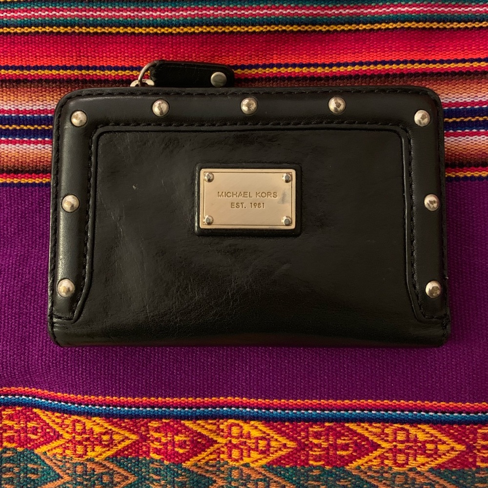 Michael kors wallet